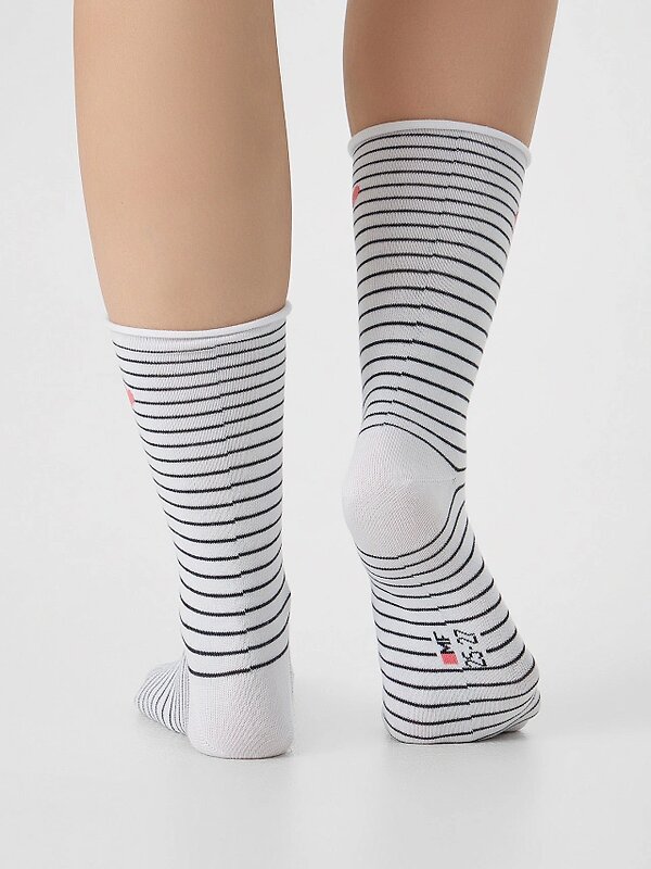 MARK FORMELLE Женские носки 578445 245K-2345 белый