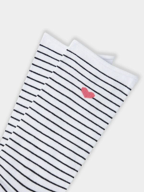 MARK FORMELLE Женские носки 578445 245K-2345 белый