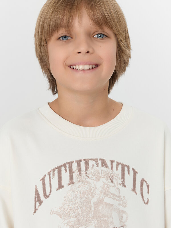 MARK FORMELLE Свитшот 578462 123495 св.молочный +печать