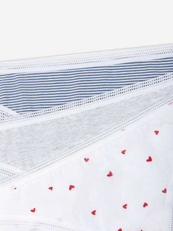 MARK FORMELLE Трусы 578481 412682-3 белые полоски на синем