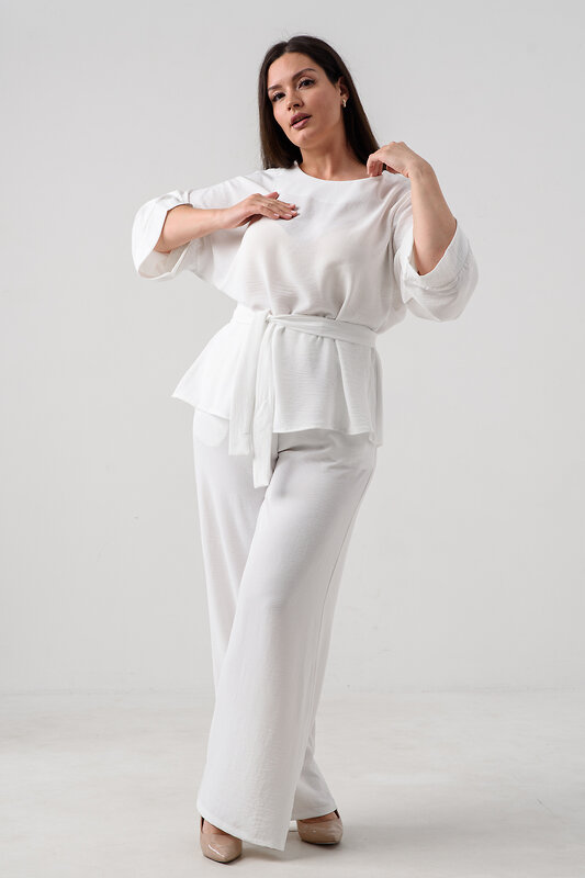 Натали Костюм 578596 52453 белый