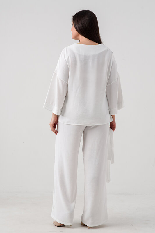 Натали Костюм 578596 52453 белый