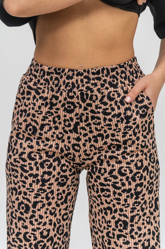 Натали Костюм 578885 36898 бежевый