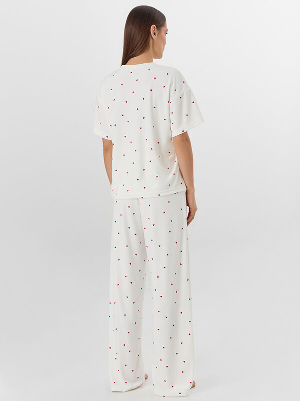 MARK FORMELLE Комплект 578902 592629 сердечки на св.молочном