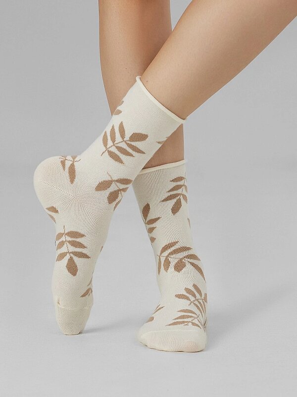 MARK FORMELLE Женские носки 578908 245K-3055 молочный