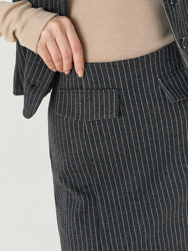 MARK FORMELLE Юбка 578953 152827 графитовая полоска