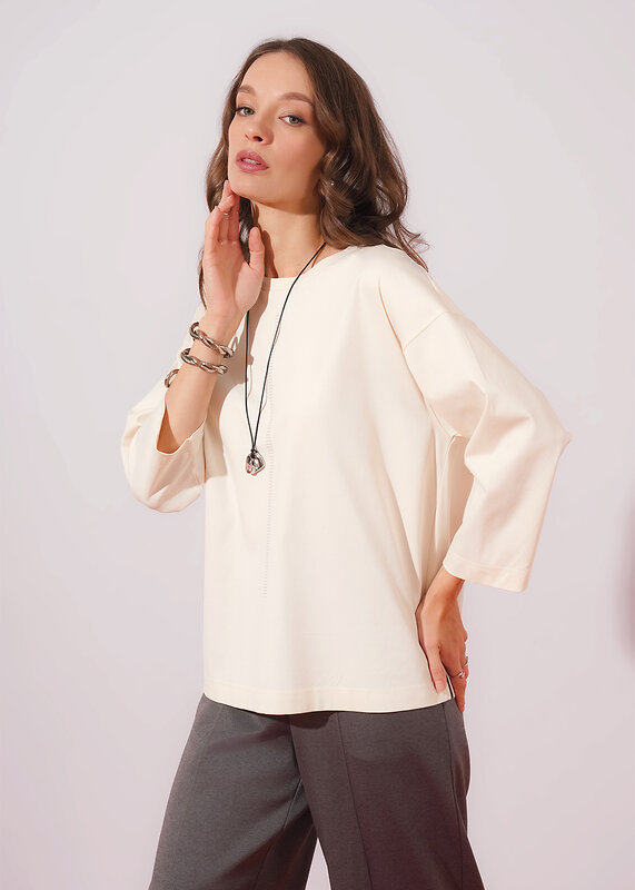 CLEVER Джемпер 579104 267081/196и_п молочный