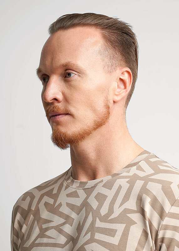 CLEVER Футболка 579230 561982/03гн maxi бежевый/т.бежевый