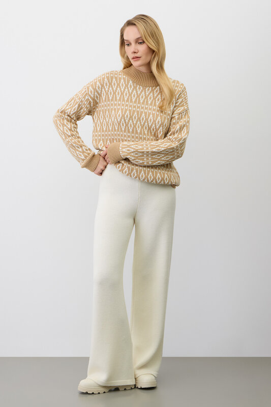 VERY NEAT Брюки 579408 ЕВ 452/ш бежевый