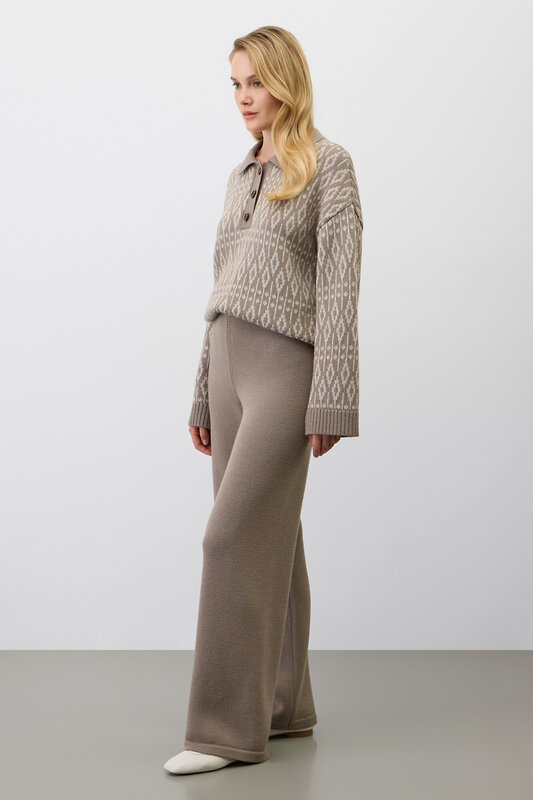 VERY NEAT Брюки 579410 ЕВ 452/ш коричневый