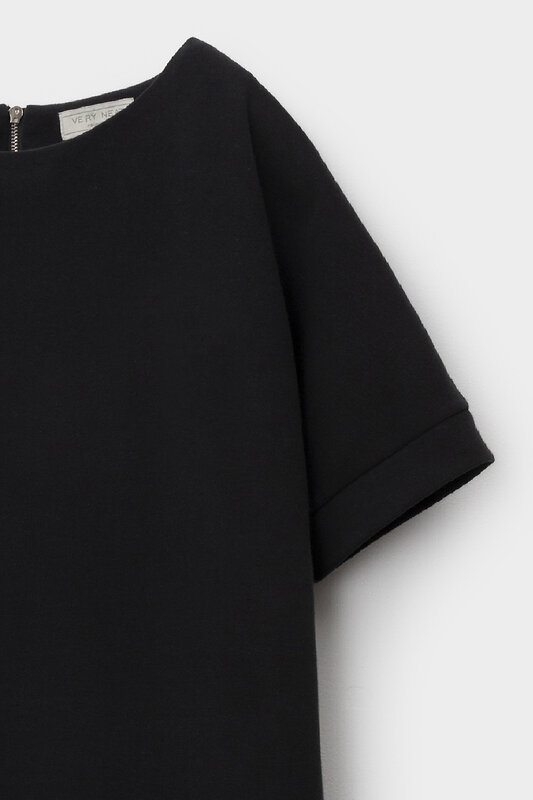 VERY NEAT Платье 579414 ЕВТ 5091 черный