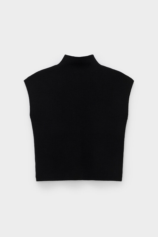 VERY NEAT Жилет 579415 ЕВ 30235/ш черный