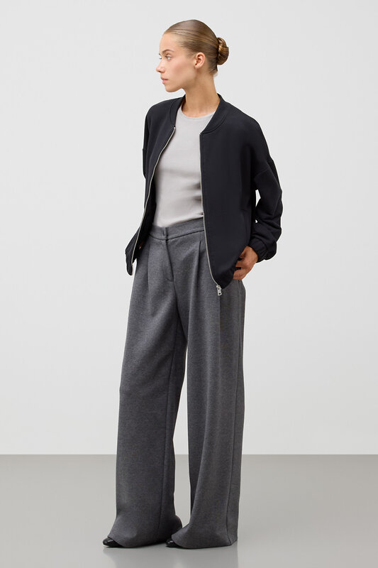 VERY NEAT Куртка 579417 ЕВТ 3327 черный