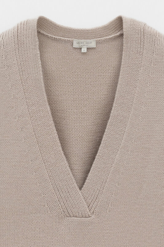 VERY NEAT Джемпер 579418 ЕВ 30261/ш бежевый