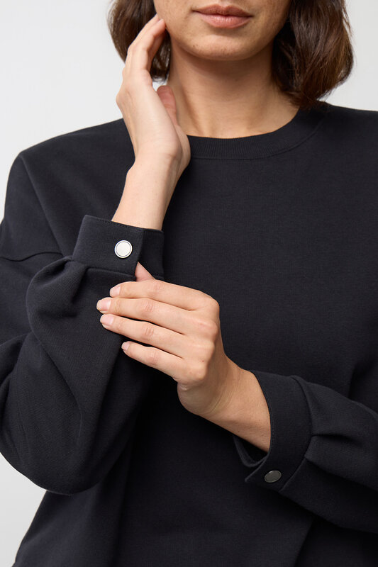 VERY NEAT Свитшот 579421 ЕВТ 3358 черный