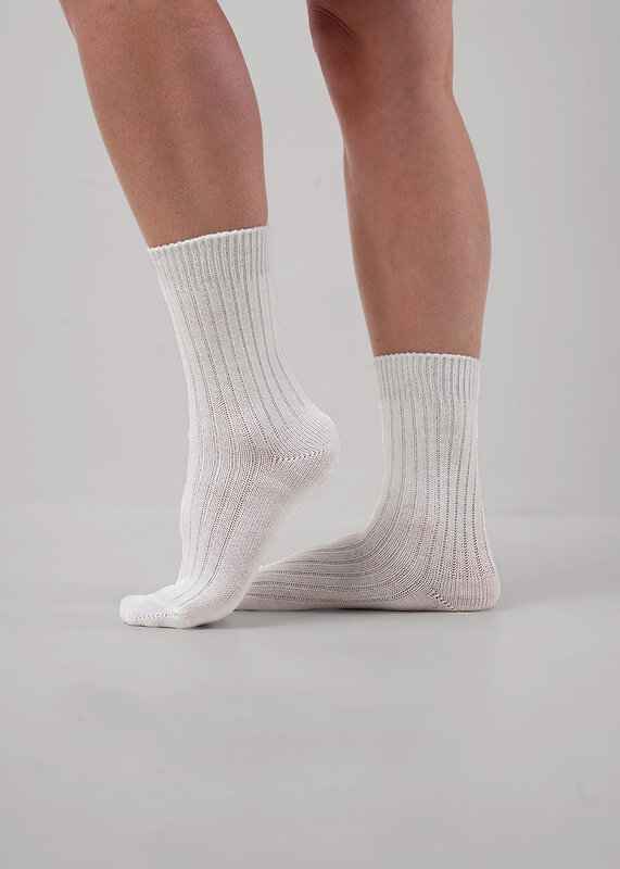 CLEVER Носки 579425 Д683Ш молочный