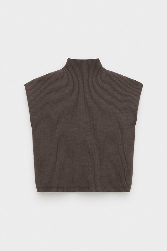 VERY NEAT Жилет 579456 ЕВ 30235/ш коричневый