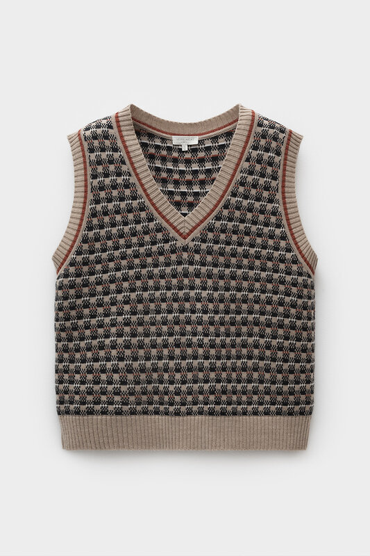 VERY NEAT Жилет 579457 ЕВ 30248/ш бежевый