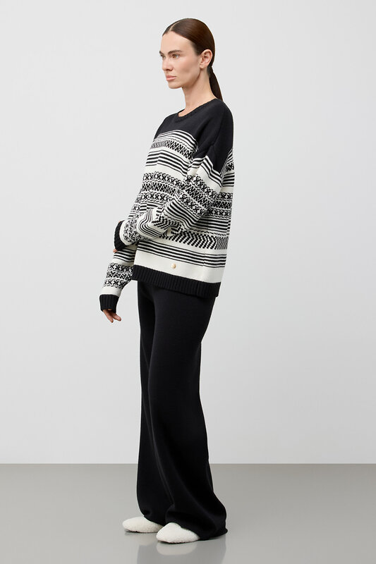 VERY NEAT Джемпер 579467 ЕВ 30242/ш черный3