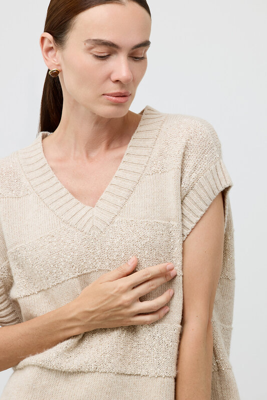 VERY NEAT Жилет 579536 ЕВ 30265/ш бежевый