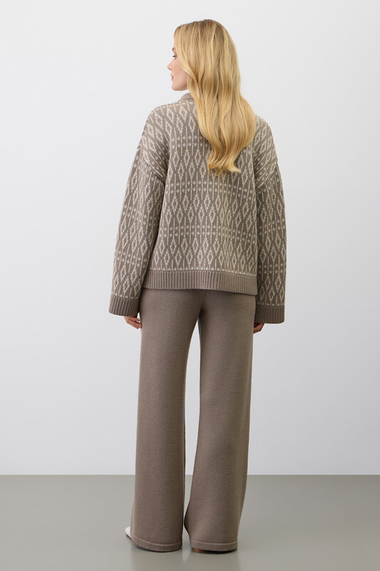 VERY NEAT Джемпер 579538 ЕВ 30244/ш коричневый