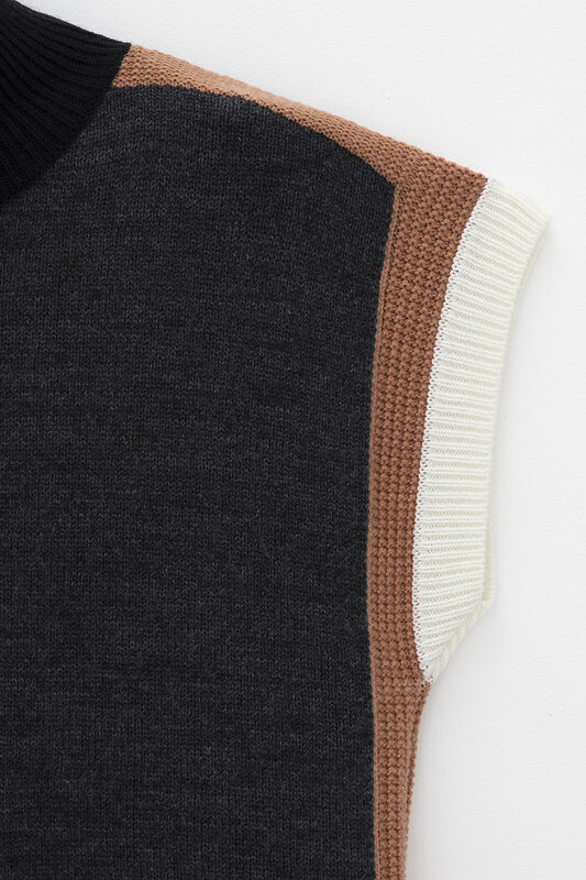 VERY NEAT Жилет 579539 ЕВ 30275/ш серый