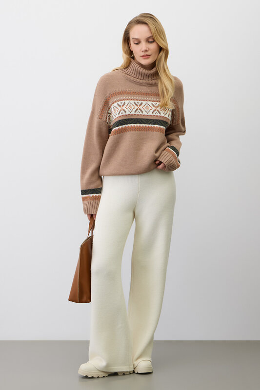 VERY NEAT Джемпер 579578 ЕВ 30286/ш бежевый