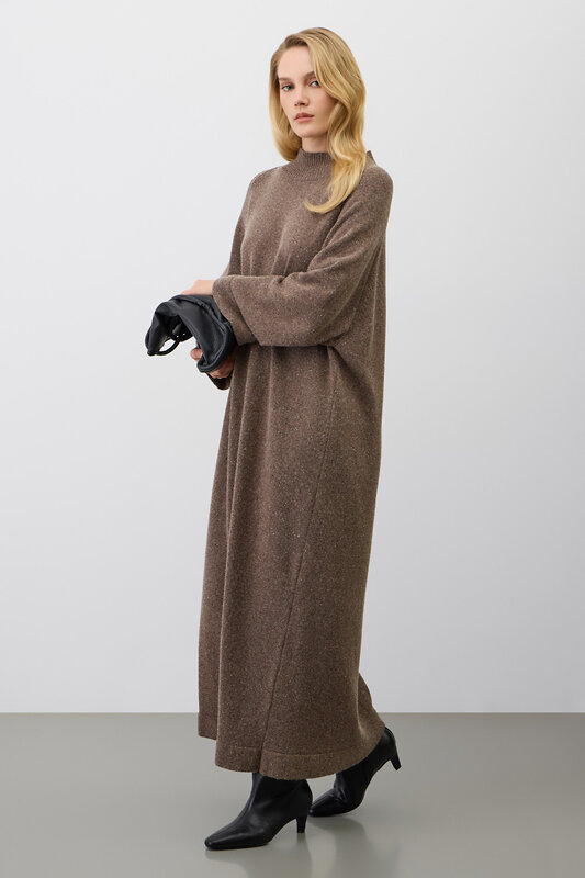 VERY NEAT Платье 579589 ЕВ 530/ш коричневый