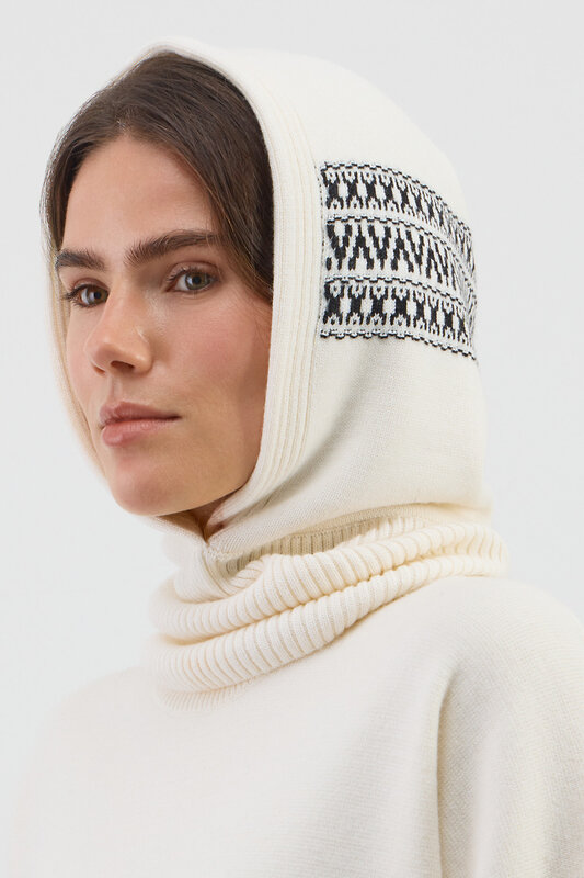 VERY NEAT Капор 579637 ЕВ 20014/ш бежевый