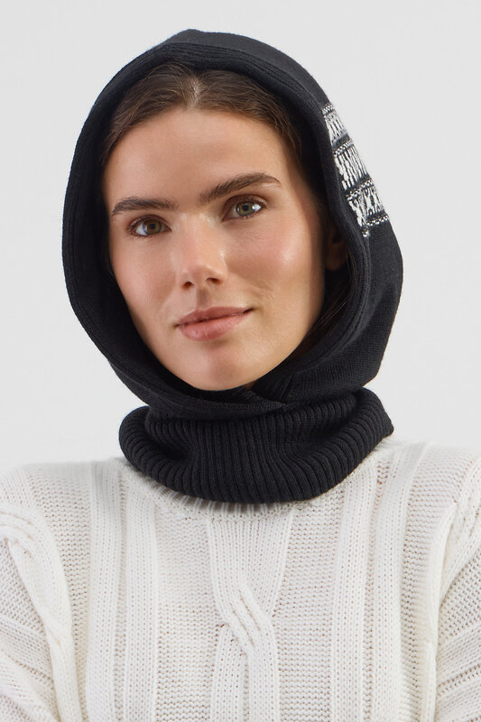 VERY NEAT Капор 579640 ЕВ 20014/ш черный