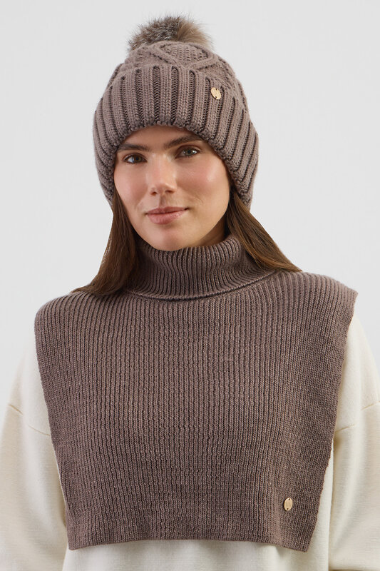 VERY NEAT Шарф-манишка 579659 ЕВ 28009/ш коричневый