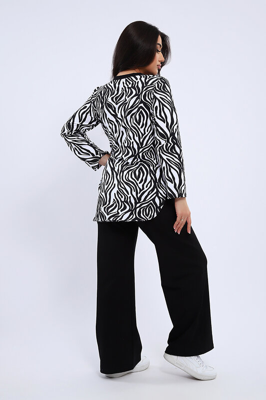 Натали Костюм 579717 24300 черно-белый