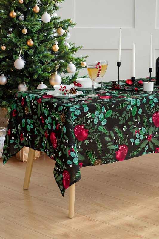 Натали Скатерть 579801 Скатерть Гранатовый сад черный