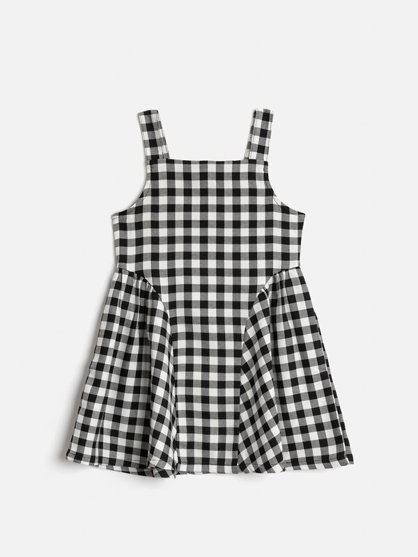 Acoola Платье 579880 20220200911 черно-белая клетка