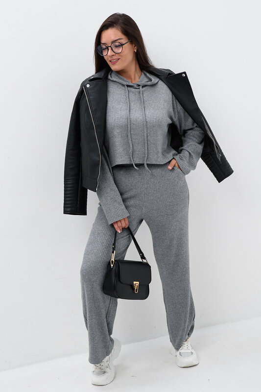 Натали Костюм 579943 52377 серый