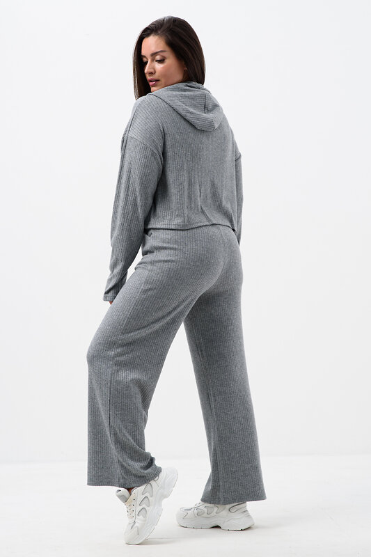 Натали Костюм 579943 52377 серый