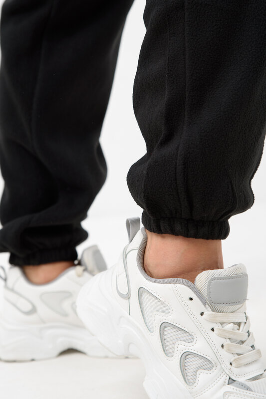 Натали Костюм 579944 52376 черный