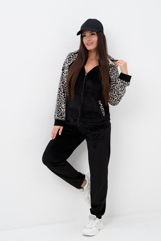 Натали Костюм 579957 52379 белый