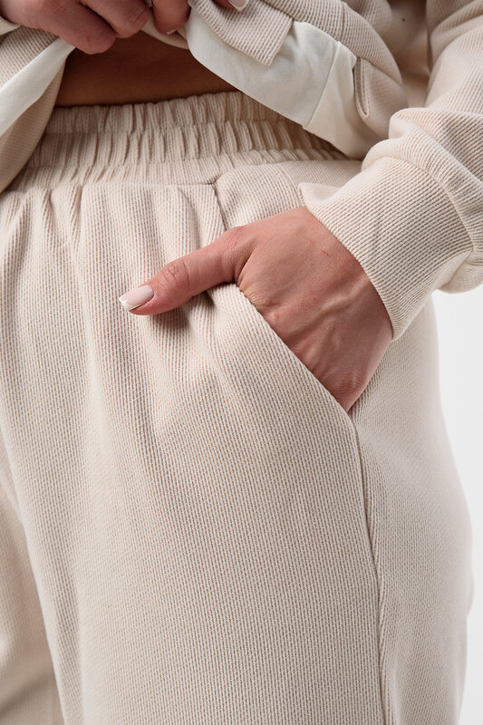 Натали Костюм 579995 52364 бежевый