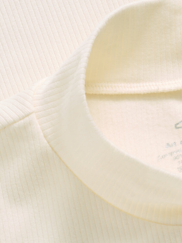 Omsa Лонгслив 580296 OmD 1624T RB Лонгслив стойка жен. "Термо" Beige (Бежевый)