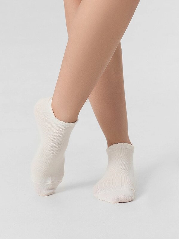 MARK FORMELLE Женские носки 580468 3004K-3122 молочный
