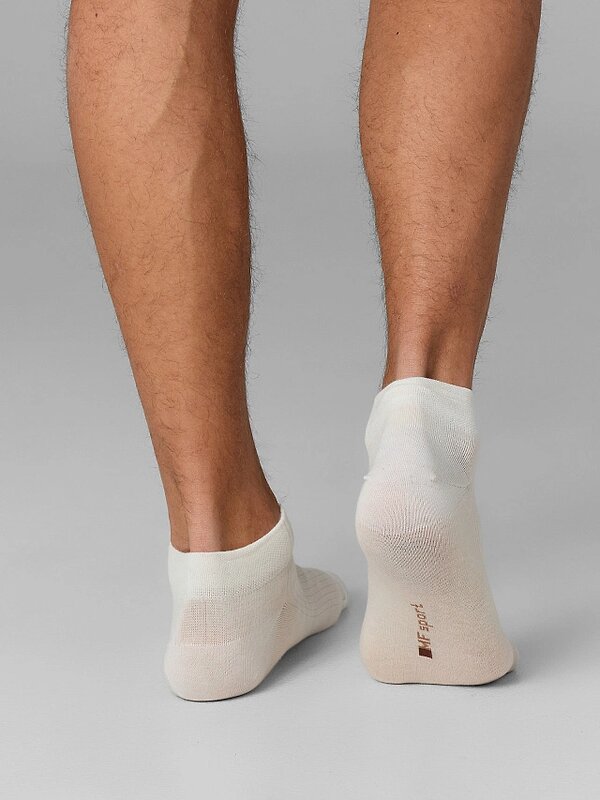 MARK FORMELLE Мужские носки 580522 131C-1587 молочный