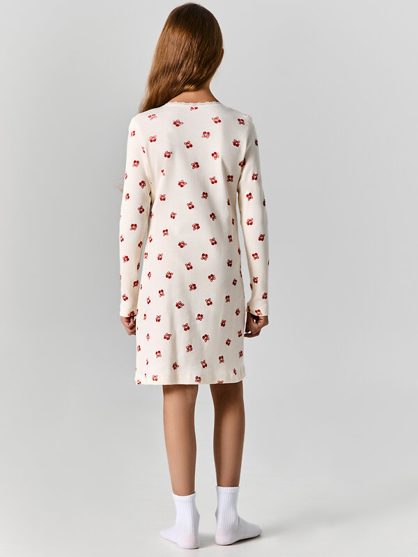 MARK FORMELLE Сорочка 580531 577728 вишенки на св.молочном