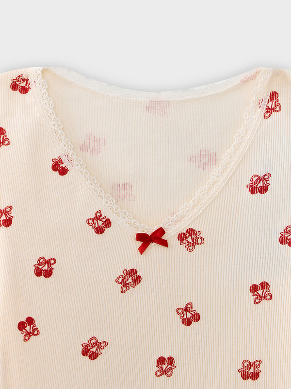 MARK FORMELLE Сорочка 580531 577728 вишенки на св.молочном