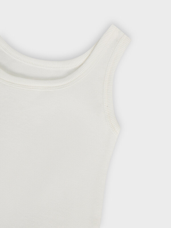 MARK FORMELLE Топ 580545 427741/1 св.молочный