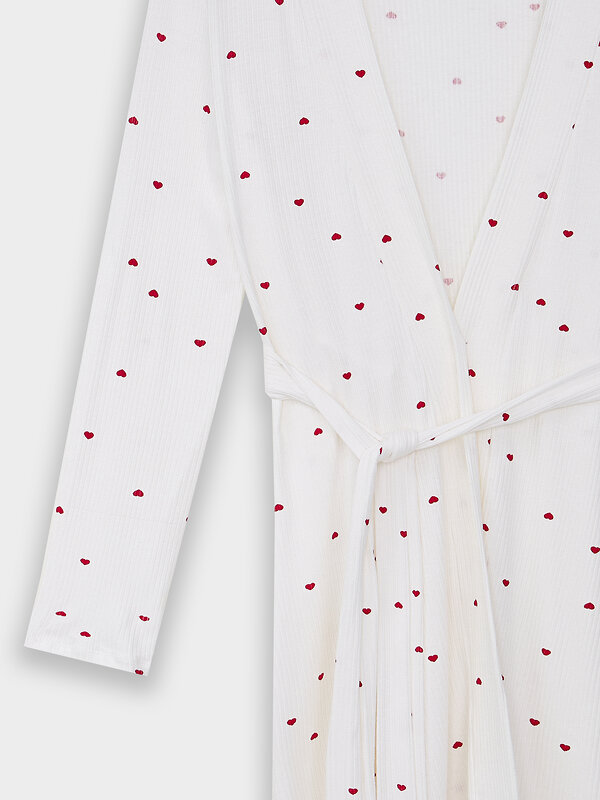 MARK FORMELLE Халат 580592 552295 сердечки на белом