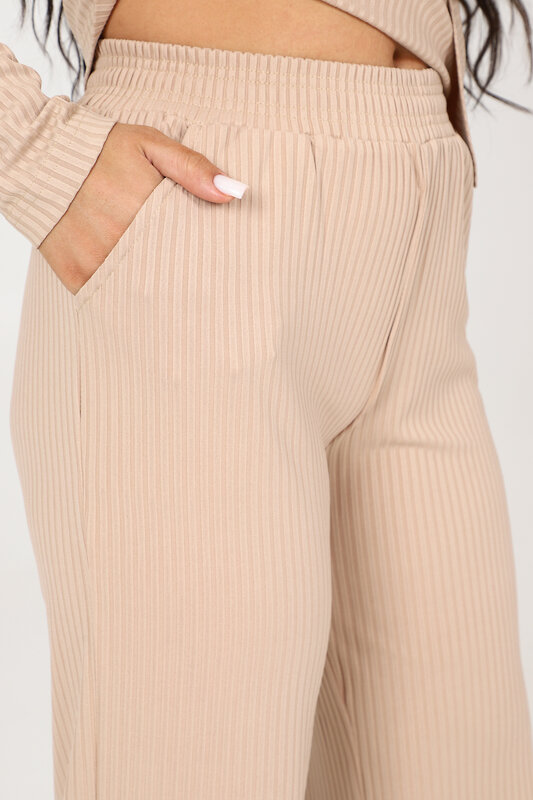 Натали Костюм 580698 52338 бежевый