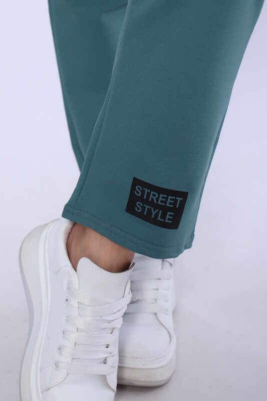 Натали Костюм 580760 52318 зеленый