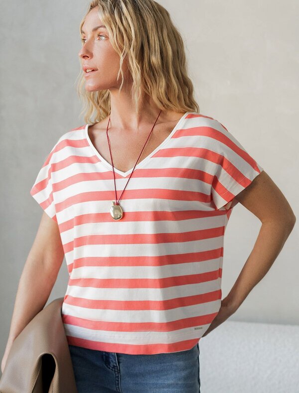 VILATTE Футболка 580906 D49.100 белый-коралловый