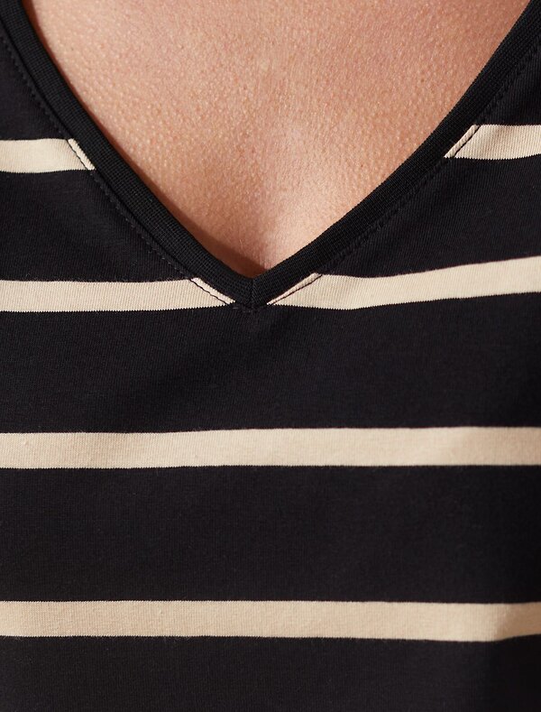 VILATTE Футболка 580909 D49.100 черный-бежевый